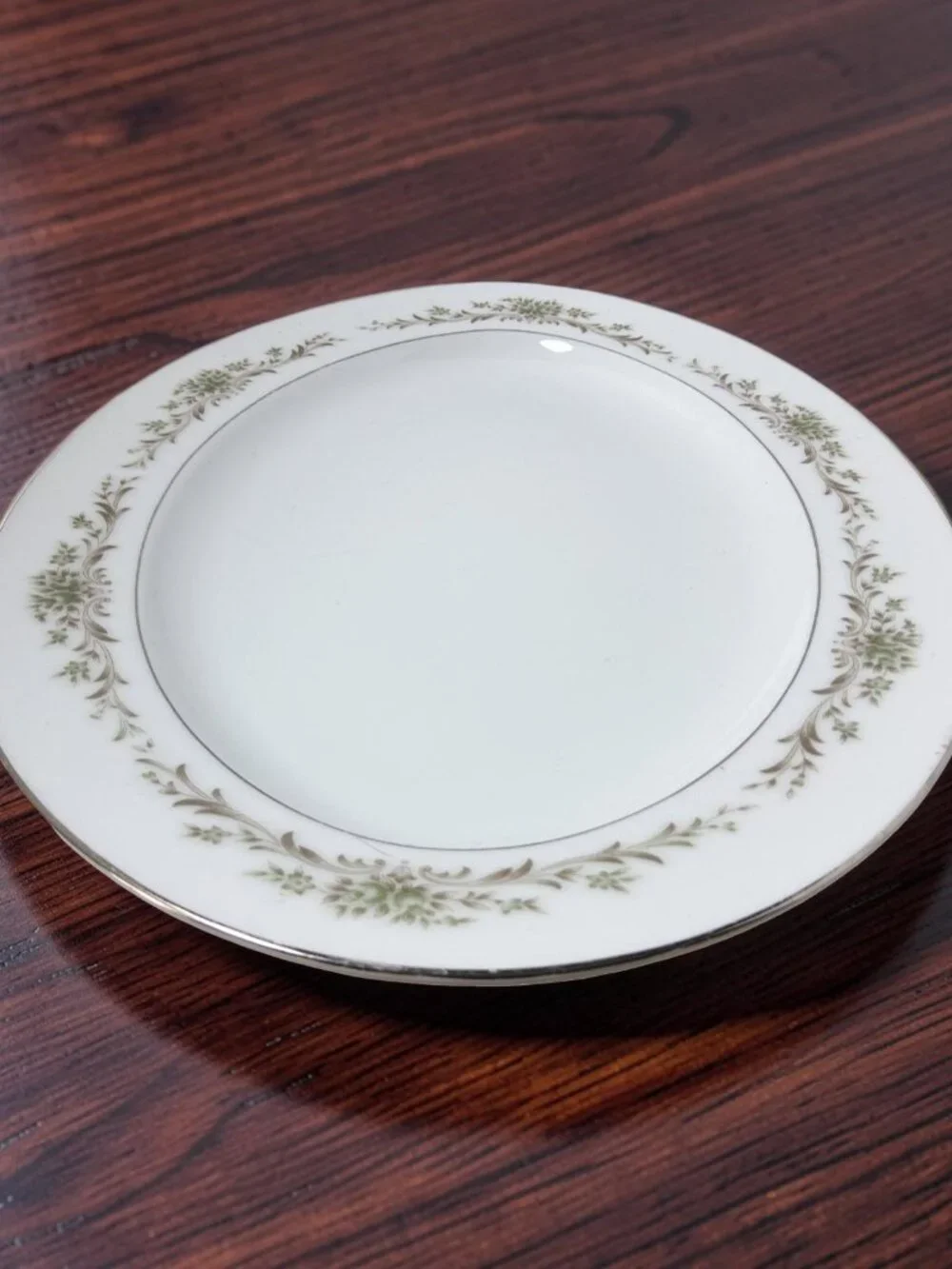 Vintage Wyndham Japan Fine China Penrose 394 Serving platter